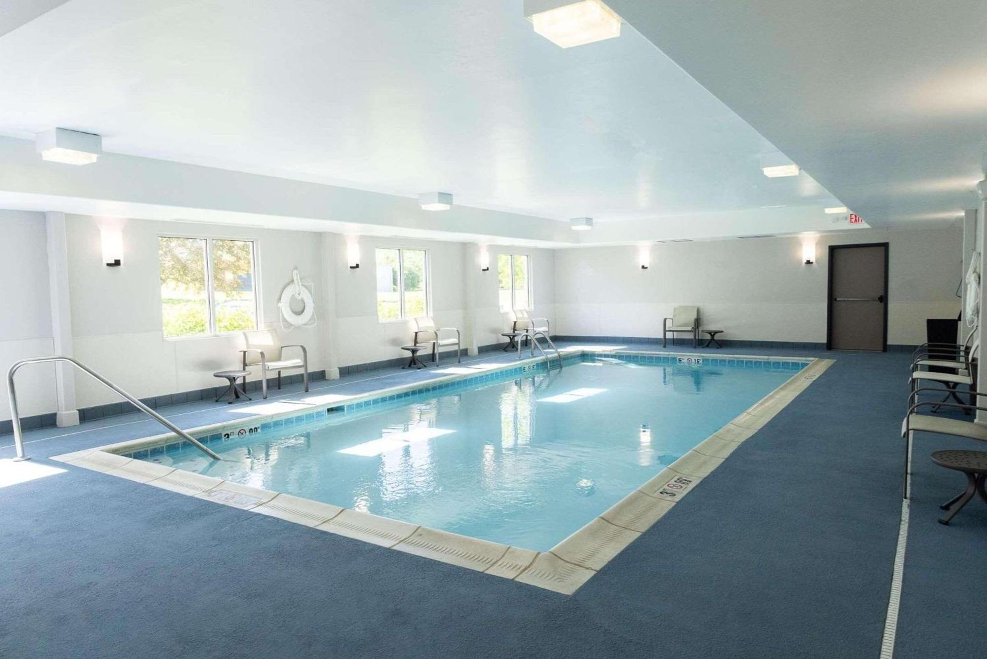 Country Inn & Suites By Radisson, Elizabethtown, Ky Экстерьер фото